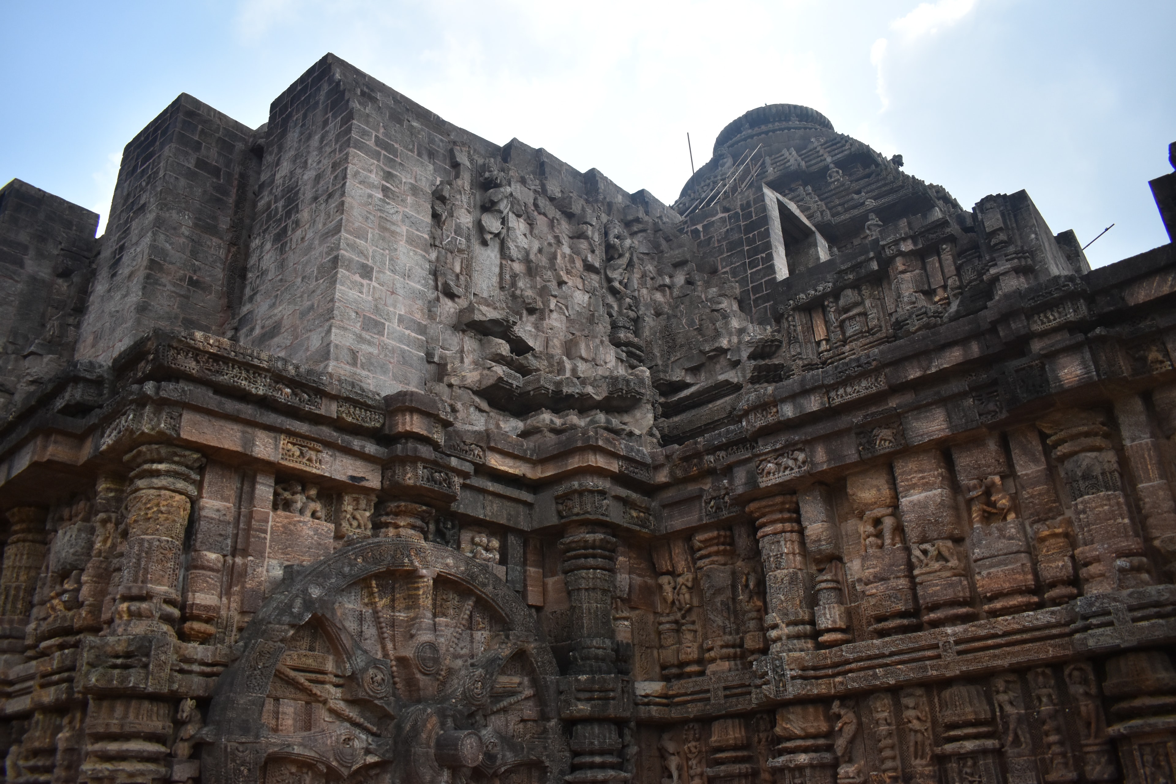 Temples, Beaches & Timeless Art