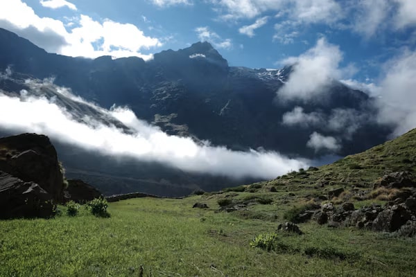 Uttarakhand — Sacred shrines and Himalayan landscapes of Devbhumi